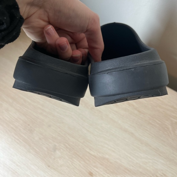 OOFOS OOCLOOG CLOG BLACK 7 - Picture 7 of 9